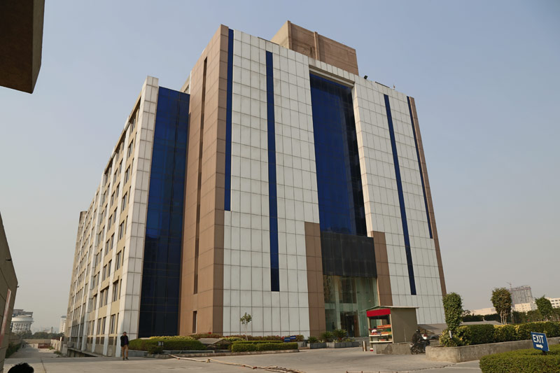 OFFICE SPACE FOR RESALE IN LOGIX TECHNOVA SECTOR 132 NOIDA