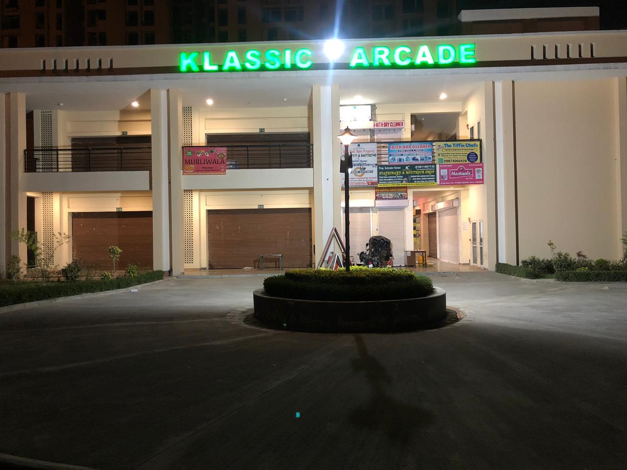 JAYPEE KLASSIC ARCADE | GROUND FLOOR 650 SQ FT | SHOP FOR RESALE